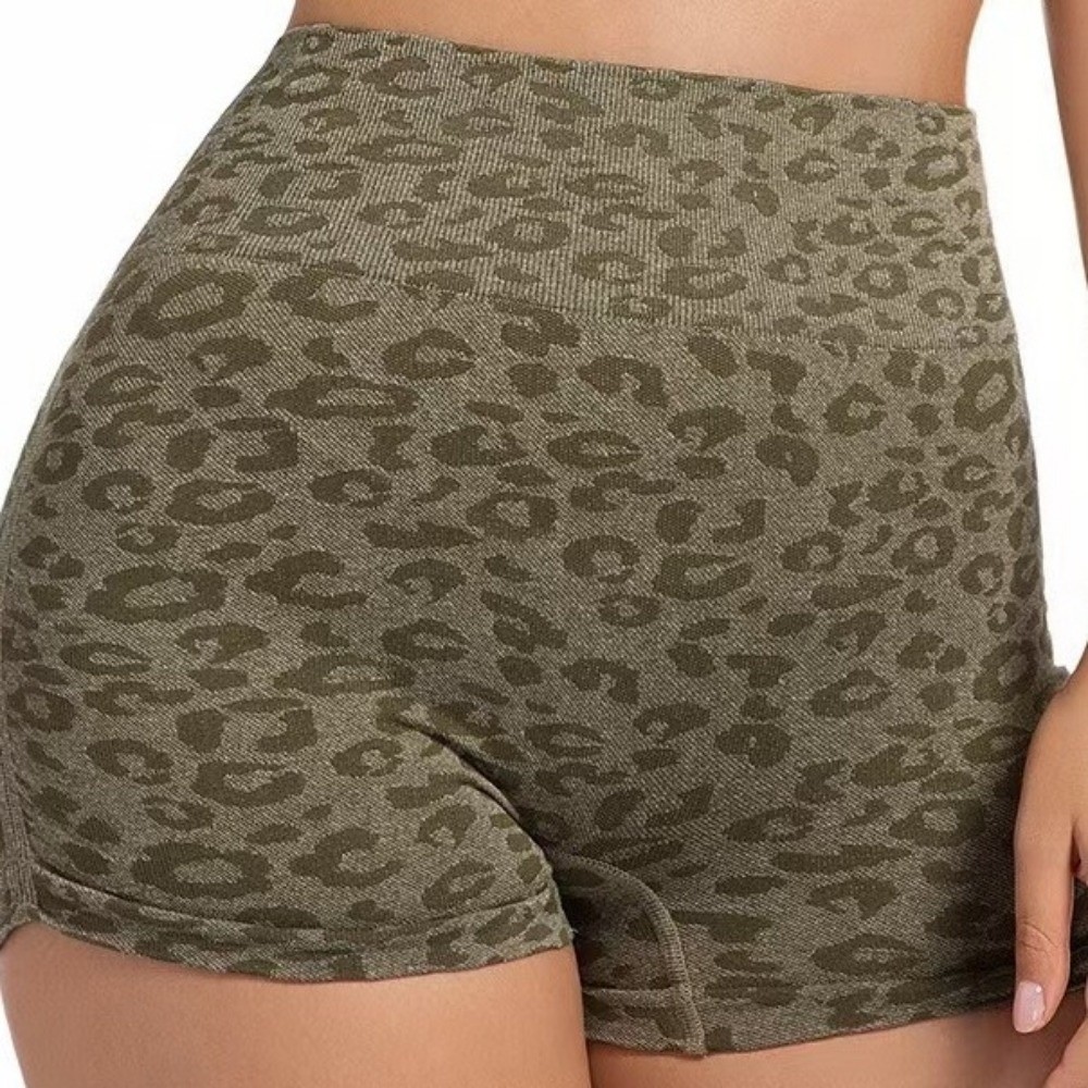 กางเกงขาสั้นเอวสูงลายเสือดาวแบ - Pilates Yoga Oxford บทวิจารณ์และราคา