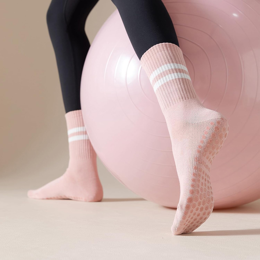 ถุงเท้าโยคะพิลาทิสพร้อมด้ามจับ - Pilates Yoga Workout บทวิจารณ์และราคา