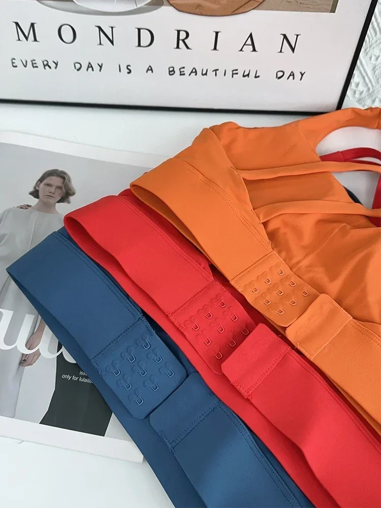 สีทึบผู้หญิงกีฬา Bra เซ็กซี่สา - Pilates Yoga Clothes บทวิจารณ์และราคา